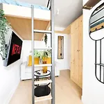 Le Marais Cozy Studio Apartment Free Netflix