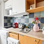 Le Marais Cozy Studio Apartment Free Netflix